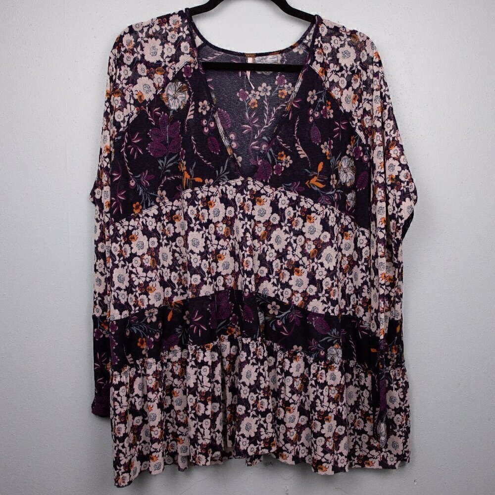 Free People Isabella navy floral tunic top-M